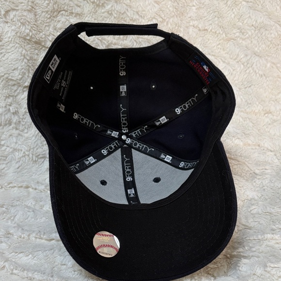 New Era New York Yankees 9Forty Hat - Picture 6 of 6